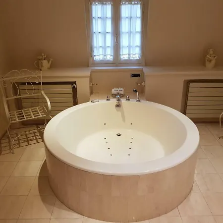 Le Prieure De Vernelle