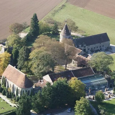 Le Prieure De Vernelle *