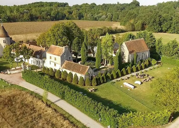 Le Prieure De Vernelle *