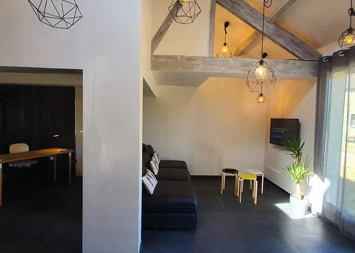 Holiday home Le Prieure De Vernelle *