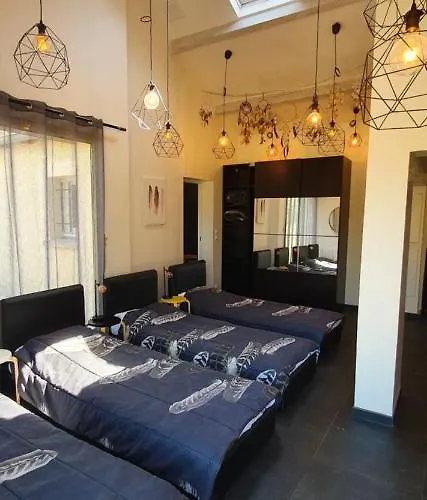 Holiday home Le Prieure De Vernelle