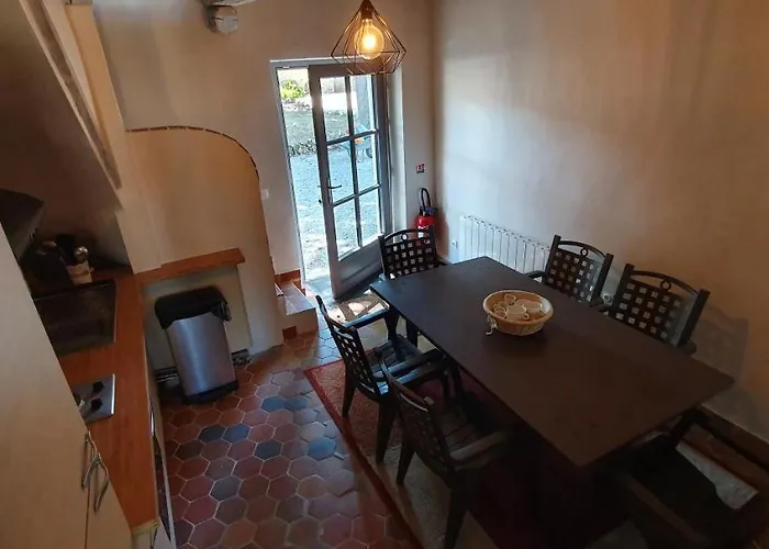 Holiday home Le Prieure De Vernelle Gregy-sur-Yerres